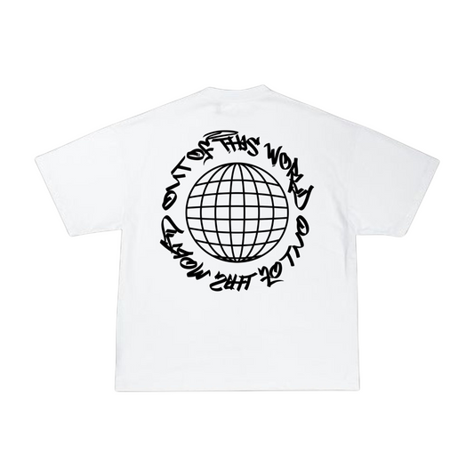 T-Shirt "Out Off This World"